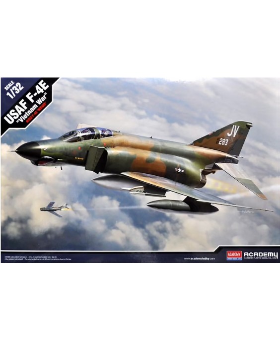 Academy modelis USAF F-4E Vietnam War 1/32