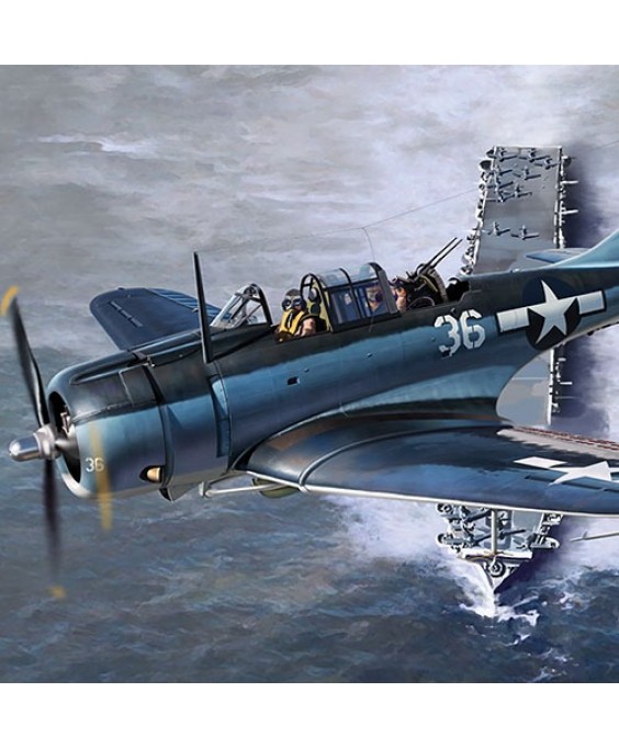 Academy modelis USN SBD-5 Battle of the Philippine Sea 1/48