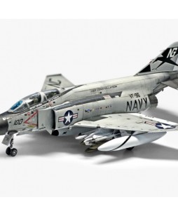 Academy modelis F-4J SHOWTIME 100 1/72