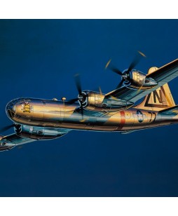 Academy modelis B-29A Enola Gay & Bockscar 1/72