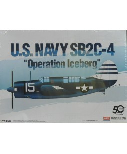 Academy modelis U.S. Navy SB2C-4 Operation Iceberg 1/72