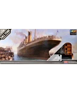 Academy modelis RMS Titanikas 1/700