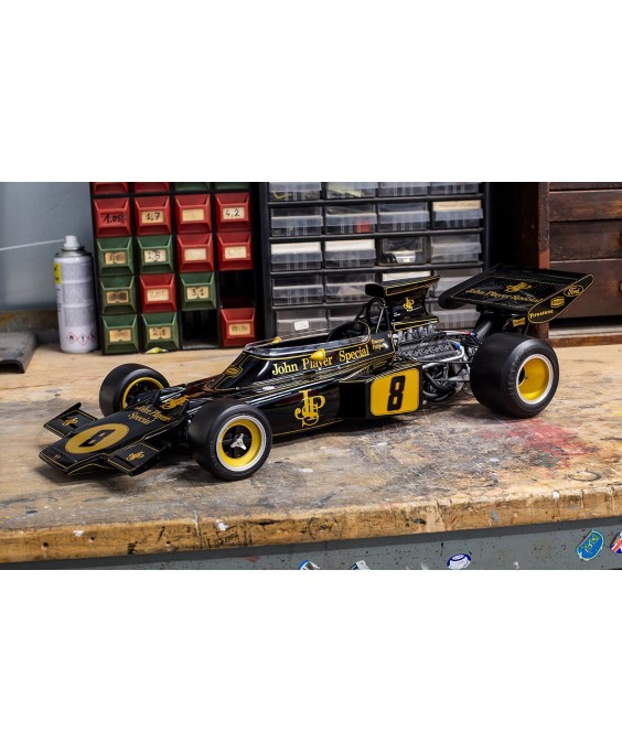Pocher - Lotus 72D-1972 British GP-Emerson Fittipaldi 1/8