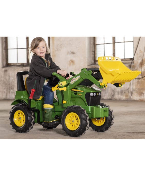 Pedalais minamas traktorius su krautuvu - John Deere 7930