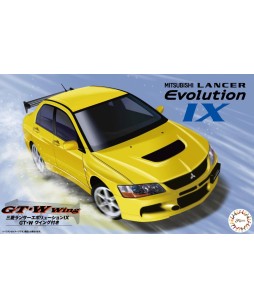 Fujimi Mitsubishi Lancer Evolution IX GSR with GT Wing 1/24