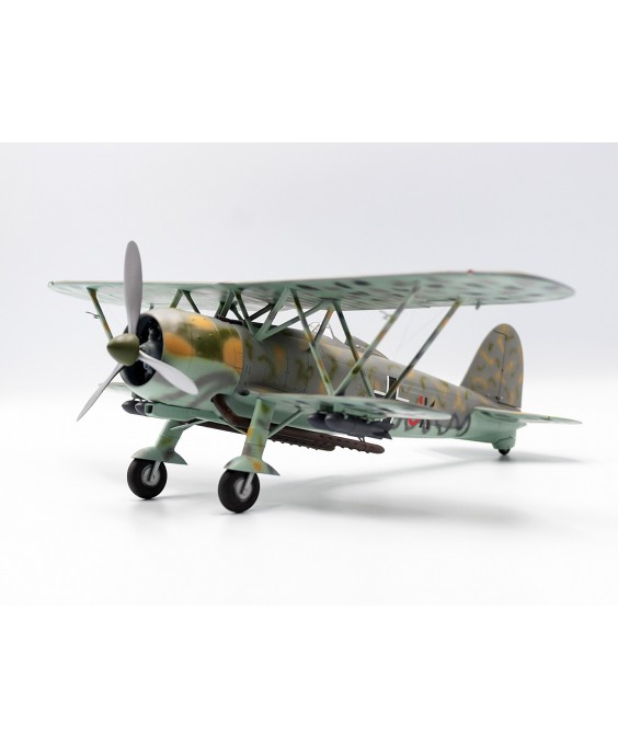 ICM modelis CR. 42 LW , WWII German Luftwaffe Ground Attack Aircraft 1/32