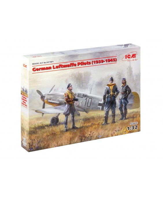 ICM German Luftwaffe Pilots (1939-1945) (3 figures) 1/32