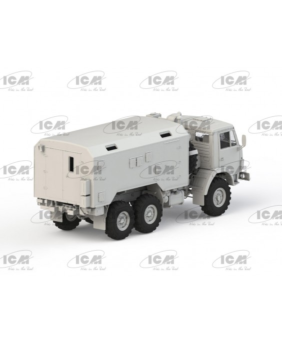 ICM modelis Soviet Six-Wheel Army Truck with Shelter 1/35