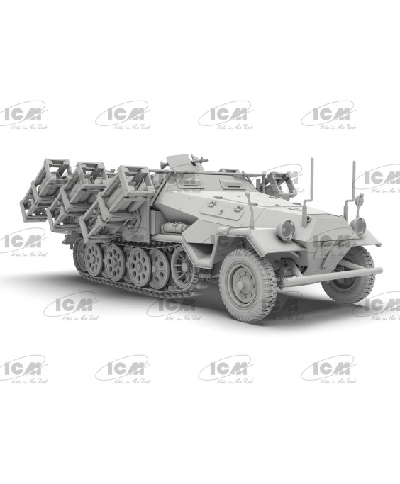 ICM “Stuka zu Fuß” Sd.Kfz. 251/1 Ausf.B 1/35