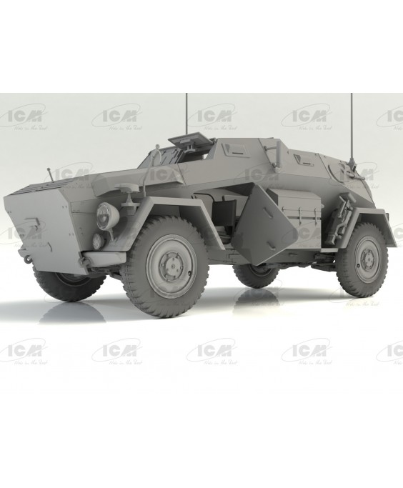 ICM modelis Sd.Kfz. 247 Ausf.B with Crew 1/35