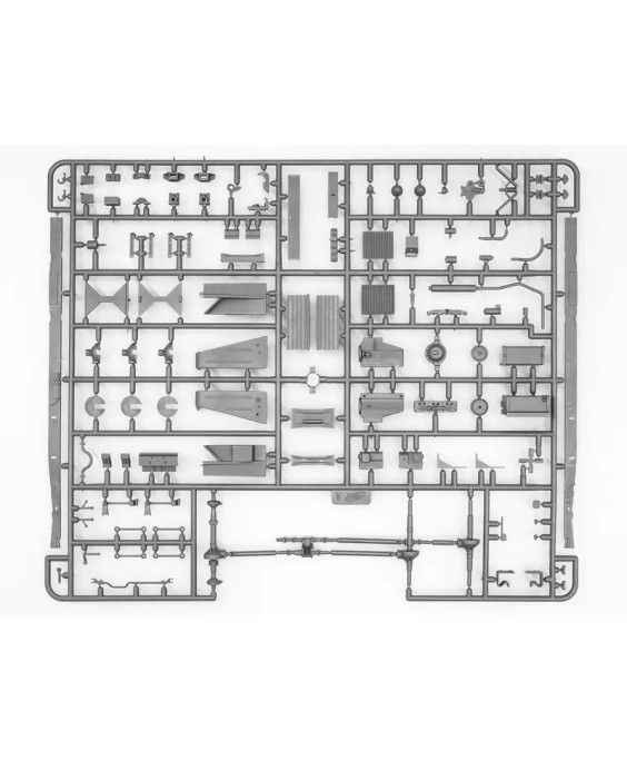 ICM modelis Studebaker US6-U5 1/35
