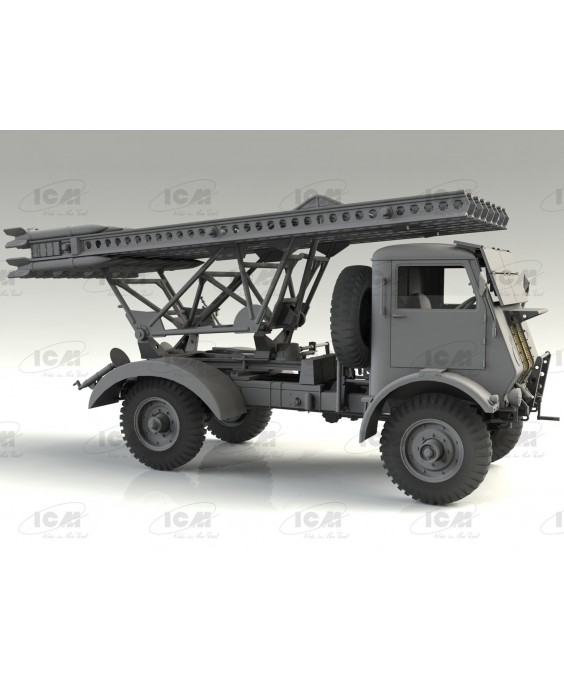 ICM modelis BM-13-16 on W.O.T. 8 chassis, WWII Soviet MLRS 1/35 ICM modelis BM-13-16 on W.O.T. 8 chassis, WWII Soviet MLRS 1/35