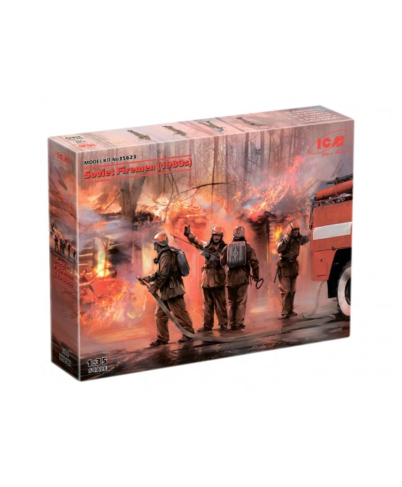 ICM Soviet Firemen (1980s) 1/35