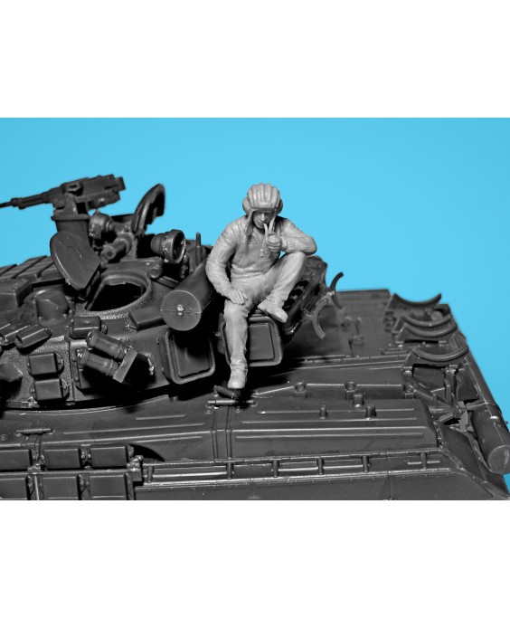 ICM Tank Crew of the Armed Forces of Ukraine 1/35