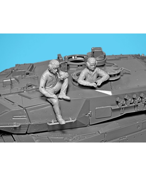 ICM Leopard 2 crew of the Armed Forces of Ukraine