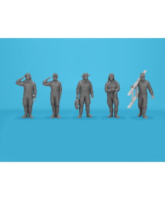 ICM WWI Japanese pilots and Ground Personnel WWII 1/48