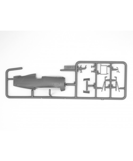 ICM modelis I-153, WWII Soviet Biplane Fighter (winter version) 1/48