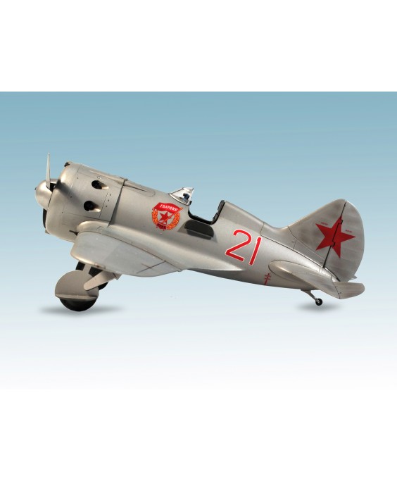 ICM modelis I-16 type 24 1/48