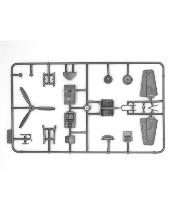 ICM modelis Mustang P-51A, WWII American Fighter 1/48