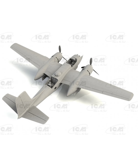 ICM modelis A-26C-15, Invader with pilots and ground personnel 1/48 ICM modelis A-26C-15, Invader with pilots and ground personnel 1/48