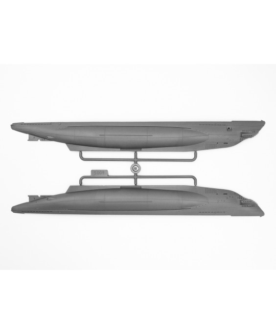 ICM modelis U-Boat Type IIB (1939) German Submarine 1/144