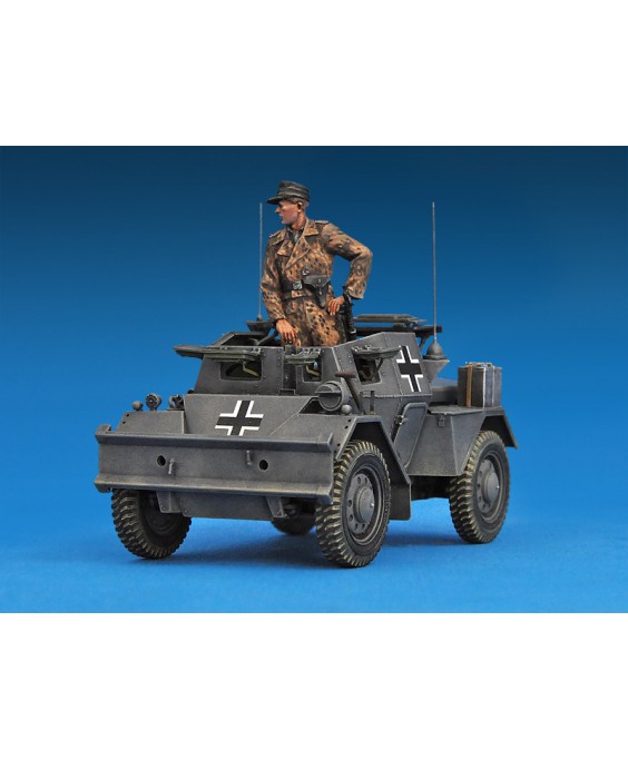 MiniArt modelis DINGO Mk.II SCOUT CAR w/CREW Pz.Kmpf. Mk.I 202 1/35