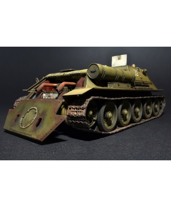 MiniArt modelis SU-122 (Initial Production) w/Full Interior 1/35