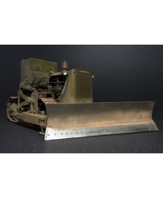 MiniArt modelis U.S. Armoured Buldozer 1/35