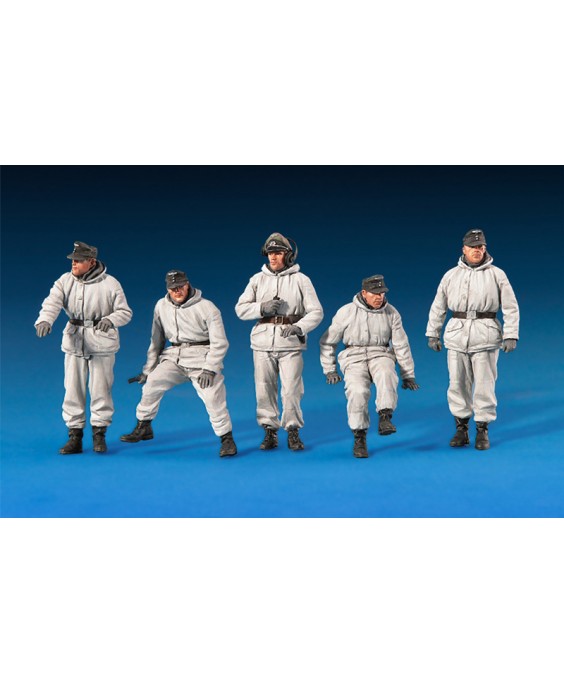 MiniArt modelis German Tank Crew ( Winer Uniforms). Special Edition /35