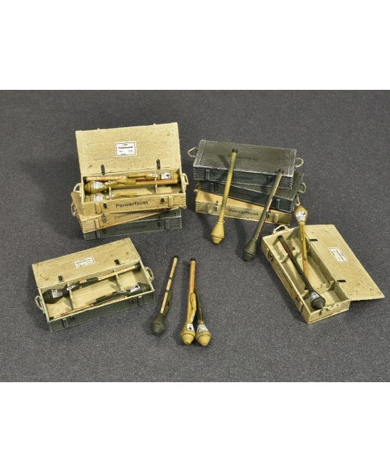MiniArt PANZERFAUST 30/60 SET 1/35