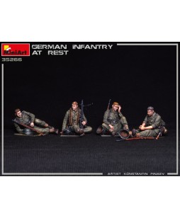 MiniArt German Infantry at Rest 1/35