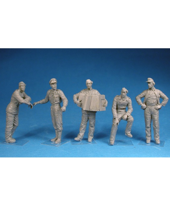 MiniArt GERMAN TANK CREW, Normandy 1944 1/35 MiniArt GERMAN TANK CREW, Normandy 1944 1/35