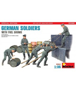 MiniArt  GERMAN SOLDIERS WITH FUEL DRUMS 1/35