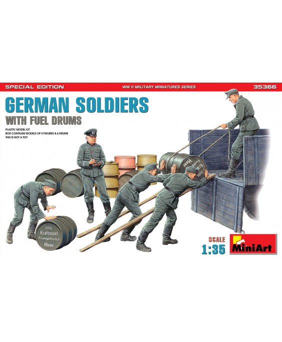 MiniArt  GERMAN SOLDIERS WITH FUEL DRUMS 1/35