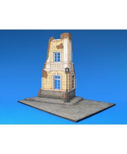 MiniArt Diorama with Ruined House1/35