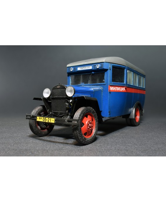 MiniArt modelis Passenger Bus GAZ-03-30 1/35
