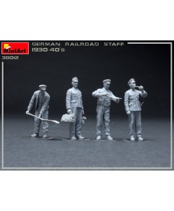 MiniArt GERMAN RAILROAD STAFF 1930-40s 1/35