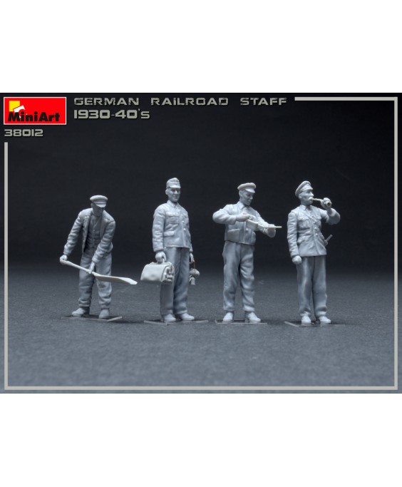 MiniArt GERMAN RAILROAD STAFF 1930-40s 1/35