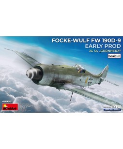 MiniArt FOCKE-WULF FW 190D-9 EARLY PROD. JG 54 „Grünherz“ BASIC KIT. 1/48