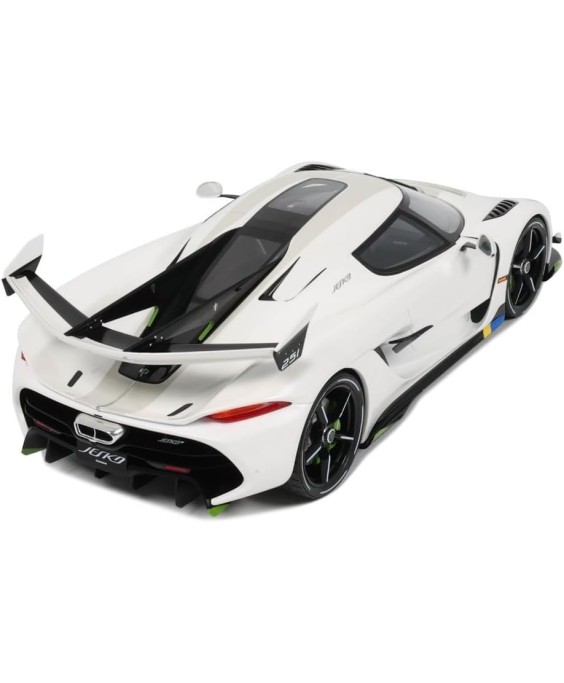 GT SPIRIT - Koenigsegg Jesko Attack Crystal White 2019 1/12