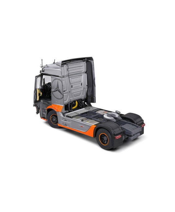 SOLIDO - MERCEDES-BENZ ACTROS L GRAND PRIX EDITION SILVER 2019, 1/24