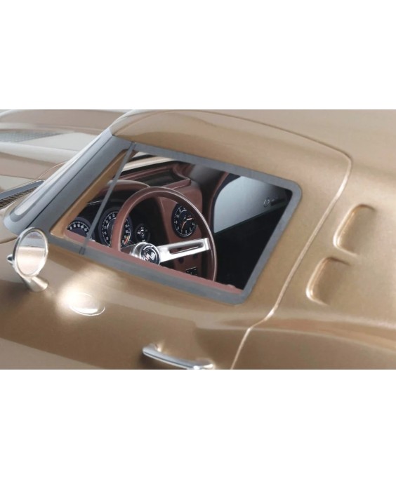 GT SPIRIT - Chevrolet Corvette C2, 1963, 1/12