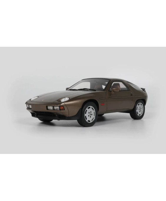 GT SPIRIT - PORSCHE 928 S TOBACCO METALLIC 1981, 1/18