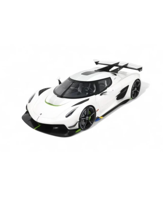 GT SPIRIT - Koenigsegg Jesko White 2019, 1/8