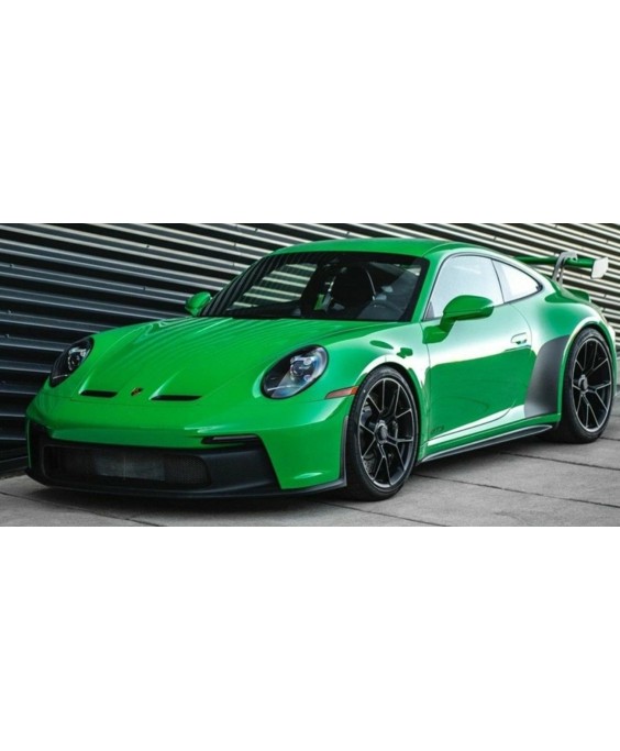GT SPIRIT - Porsche 911 (992) GT3 2022 python green, 1/8
